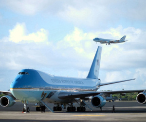 Air Force One: Một thế kỷ đồng hành cùng các tổng thống Mỹ