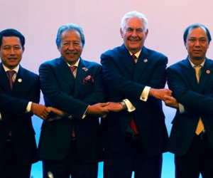 ASEAN ra thông cáo chung, kêu gọi tránh quân sự hóa ở Biển Đông