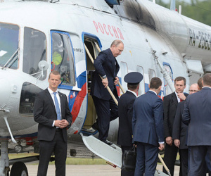 Chuyến bay của Tổng thống Putin bị lộ sạch thông tin