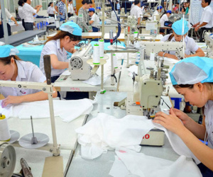 Lương tối thiểu vùng 2018 tăng 6,5%: Mức sống chưa cải thiện?