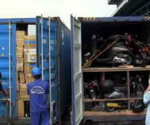 Vụ 213 container bốc hơi: Lộ diện "chiêu" buôn lậu cực khủng