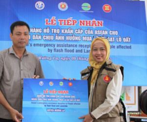 Sơn La tiếp nhận hàng cứu trợ dân vùng lũ của ASEAN