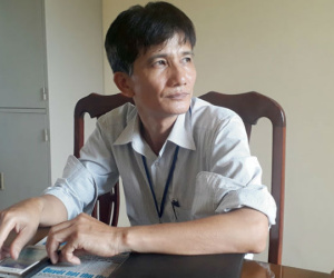 Yêu cầu lãnh đạo xã đến nhà dân xin lỗi, xác nhận lại lý lịch