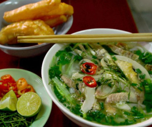 Các quán ăn nổi tiếng sắp bị ngành thuế “sờ gáy”