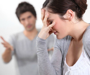 Sai lầm lớn nào ở phụ nữ khiến tình cảm vợ chồng rạn nứt?