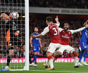 Arsenal 4-3 Leiscester: Bữa tiệc bàn thắng
