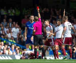 Chelsea thất thủ trong trận mở màn "điên rồ" giải Ngoại hạng Anh