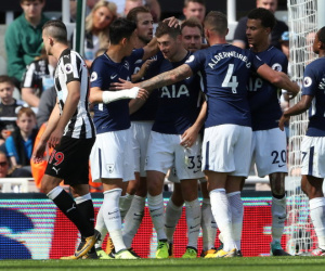 Dele Alli tỏa sáng, Tottenham đá bại 10 người Newcastle