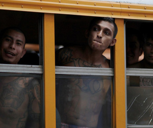 MS-13 - Barrio 18: Cuộc chiến kinh hoàng