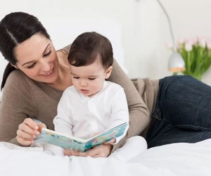 Ngộ nhận của cha mẹ khi chọn sách cho trẻ chưa biết đọc