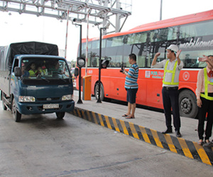 Bộ Giao thông sẽ giải quyết bức xúc về trạm thu phí Cai Lậy