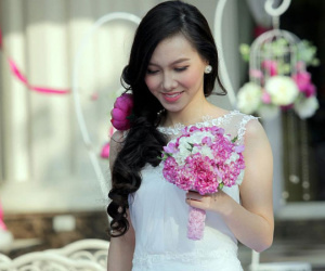BTV Minh Hà nói gì về thông tin tổ chức đám cưới với Chí Nhân?