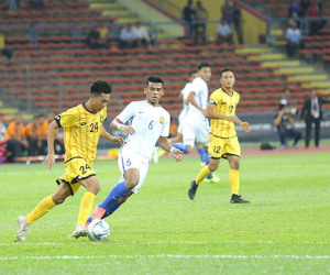Chủ nhà U22 Malaysia “toát mồ hôi hột” vượt qua Brunei