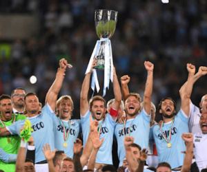 Lazio đánh bại Juventus, giành Siêu cup Italy