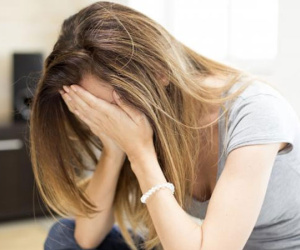 Đau đầu vì mẹ chồng đỏng đảnh, osin quyền lực