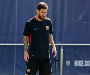 Messi đăng thông điệp sau trận thua Real
