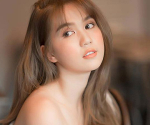 Ngọc Trinh: "Đàn ông ít tuổi không bao giờ lọt vào mắt xanh của tôi"