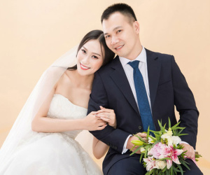 Á hậu Đại dương 2014 lên xe hoa với giảng viên ĐH Ngoại thương
