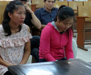 Hắt luyn vào người bán thịt lợn ở Hải Phòng, hai phụ nữ lĩnh án