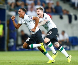 Liverpool thắng lượt đi play-off Champions League