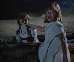 Annabelle - Tạo vật quỷ dữ: Sợ tái mặt và cười té ghế