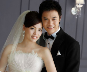 MC nổi tiếng TVB bị sa thải vì lộ ảnh ngoại tình với phụ nữ có chồng