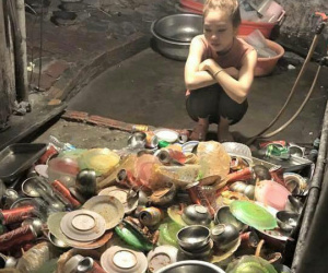 Ngán ngẩm với "núi" bát đũa, cô dâu mới được dân mạng thương cảm