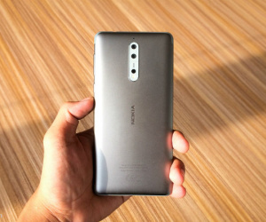 Nokia 8 ra mắt với camera kép, ống kính Zeiss