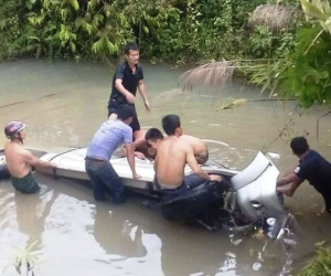 Truy tặng bằng khen cho cán bộ giao thông tử nạn trong bão số 2