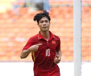U22 Việt Nam 4-1 Campuchia: Công Phượng lập cú đúp
