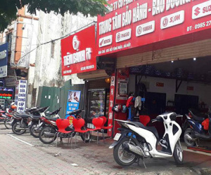 Nghi án bắn người trong tiệm sửa xe ở Hà Nội