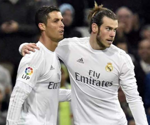 Real: Asensio tỏa sáng, Ronaldo xui Bale đến MU