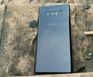Xuất hiện thiết bị được cho là Galaxy Note 8