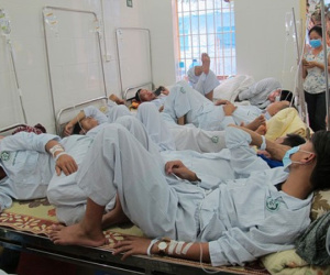 Cuộc sống đảo lộn khi cả nhà cùng bị sốt xuất huyết