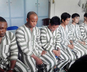 Yêu "lính Mỹ", quý bà Sài Gòn bị lừa gần 700 triệu đồng