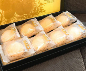 Bánh trung thu nhân sầu riêng tươi giá bạc triệu
