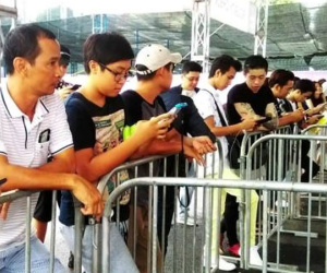 Fan Việt bức xúc khi Ariana Grande bất ngờ hủy show