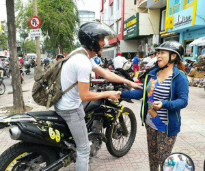 "Soái ca" bắt cướp giữa Sài Gòn làm xao xuyến cộng đồng mạng