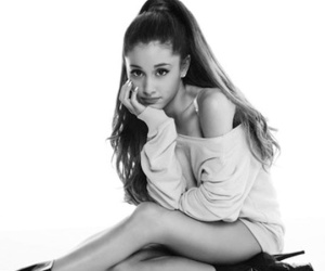 SỐC: Ariana Grande hủy concert tại Việt Nam chỉ 5 tiếng trước giờ G