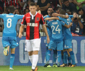 Thua ở vòng loại Champions League, đội của Balotelli phải xuống Europa League