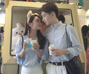 Yêu nhau 4 năm, ngã ngửa khi bạn trai mang "sổ chi tiêu" ra đòi quà