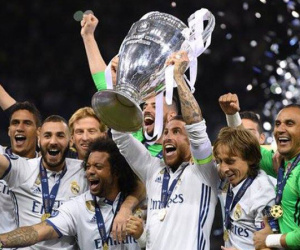 Bốc thăm vòng bảng Champions League 2017-18: Bảng tử thần xuất hiện?