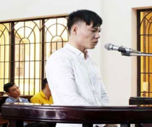 Đâm chết bạn nhậu vì lỡ ném ly bia trúng người