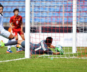 ĐT nữ Việt Nam cần thắng cách biệt 5 bàn để vô địch SEA Games