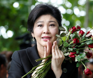 Cựu thủ tướng Yingluck vắng mặt, tòa ra lệnh truy nã