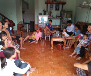 Hàng trăm trẻ 4 tuổi không được đi học mầm non, phụ huynh bức xúc đòi quyền lợi