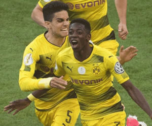 Barca xác nhận mua được Dembele