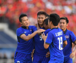 Hạ Myanmar ở phút 90+5, U22 Thái Lan đoạt vé vào chung kết