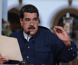Mỹ áp một loạt trừng phạt kinh tế mới với Venezuela