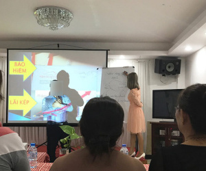 TPHCM: Bỏ việc, bán đất... mua "tiền ảo"